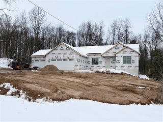 3575 13 Mile Road, Rockford, MI 49341