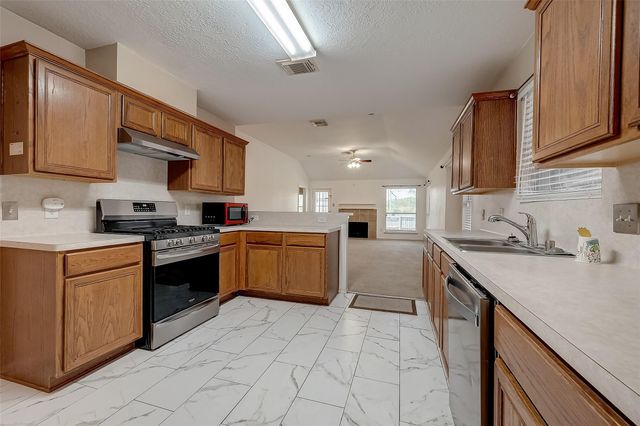 10902 Primrose Acres Lane, Houston, TX 77031