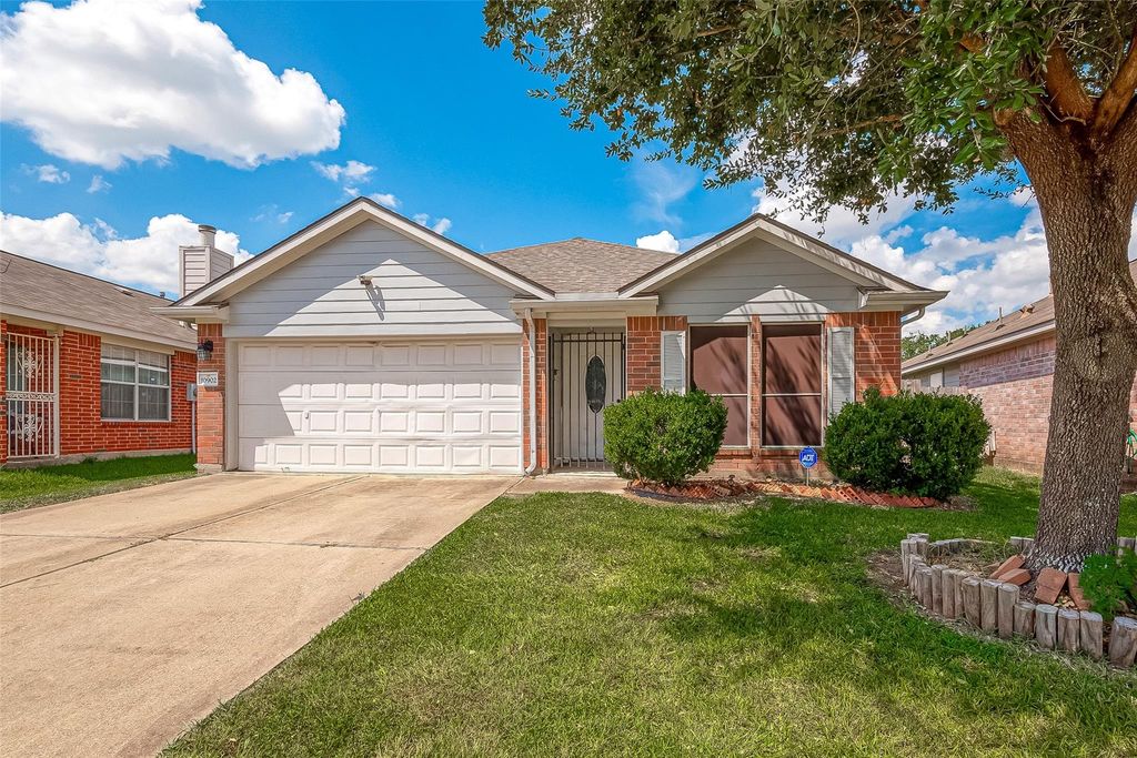 10902 Primrose Acres Lane, Houston, TX 77031