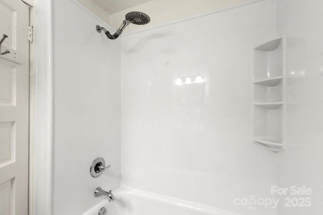 320 S Oakwood Drive, Statesville, NC 28677