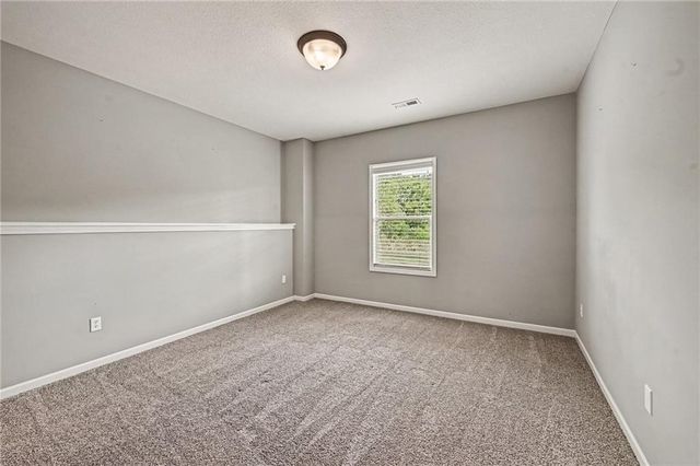 11031 N Euclid Avenue, Kansas City, MO 64155