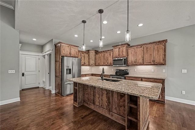11031 N Euclid Avenue, Kansas City, MO 64155