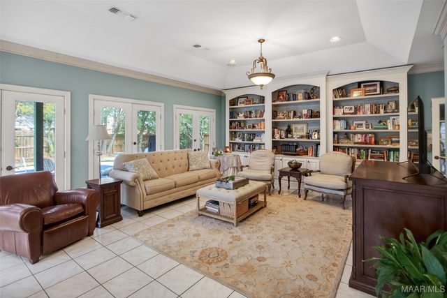 8201 HEATHROW Place, Montgomery, AL 36117