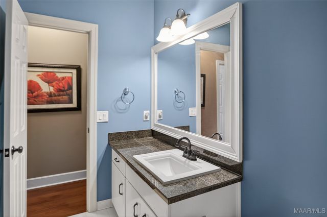 8201 HEATHROW Place, Montgomery, AL 36117