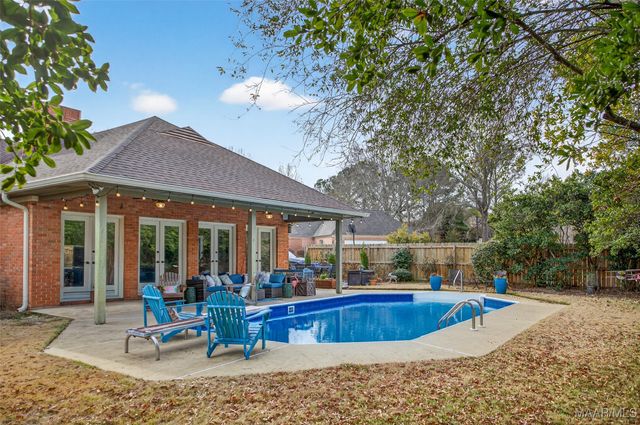 8201 HEATHROW Place, Montgomery, AL 36117