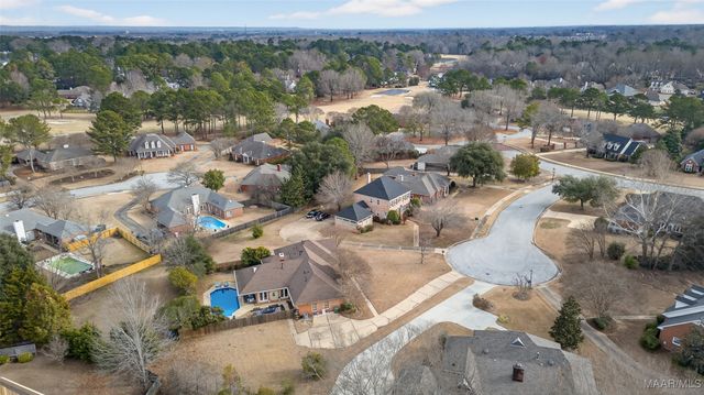 8201 HEATHROW Place, Montgomery, AL 36117