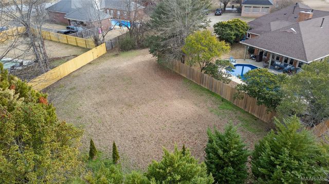 8201 HEATHROW Place, Montgomery, AL 36117