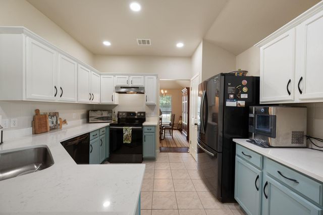 603 Prickly Pear PASS, Buda, TX 78610