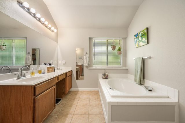603 Prickly Pear PASS, Buda, TX 78610