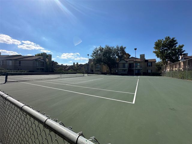2120 El Paseo Street 806, Houston, TX 77054
