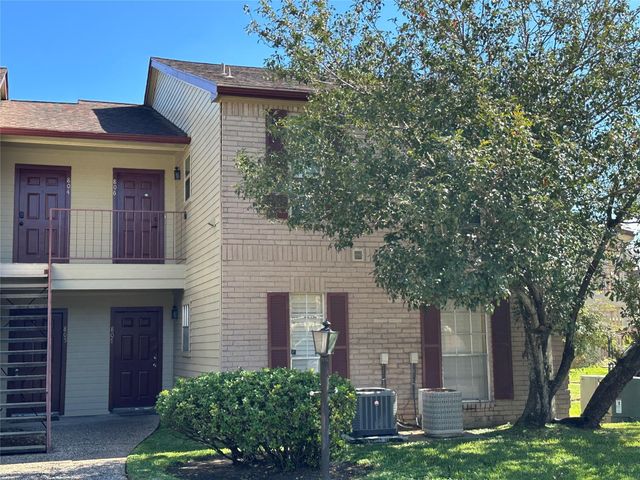 2120 El Paseo Street 806, Houston, TX 77054