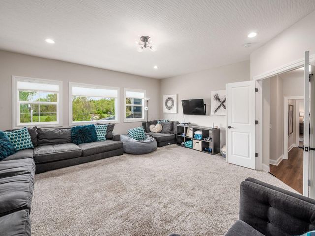 4754 Krendale Drive, Powell, OH 43065