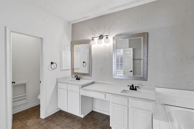 6513 High Brook Drive, Fort Worth, TX 76132