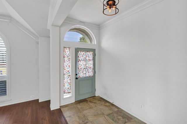 6513 High Brook Drive, Fort Worth, TX 76132