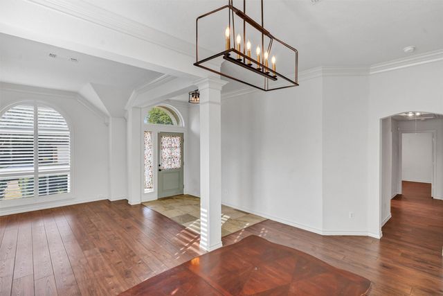 6513 High Brook Drive, Fort Worth, TX 76132