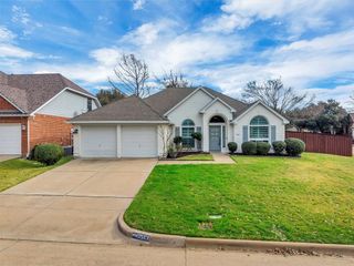6513 High Brook Drive, Fort Worth, TX 76132
