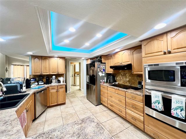 5810 REDHAWK DRIVE, New Port Richey, FL 34655