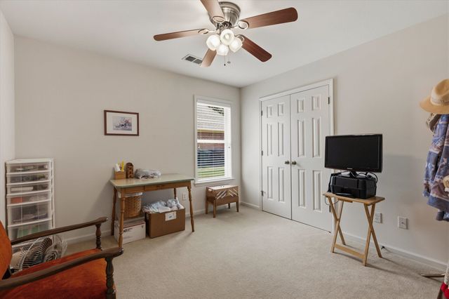 5060 HOLSTEN CREEK CV, Bartlett, TN 38135