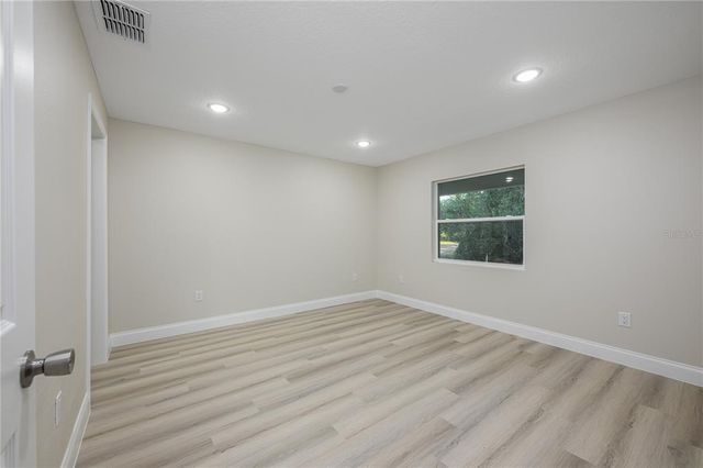 502 E HOWRY AVENUE, Deland, FL 32724