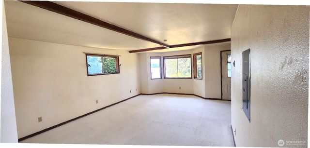 15950 Snee Oosh, La Conner, WA 98257