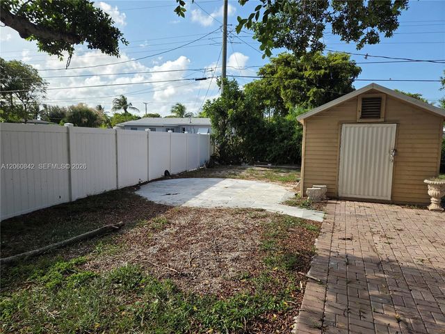 289 NE 45th Court, Deerfield Beach, FL 33064