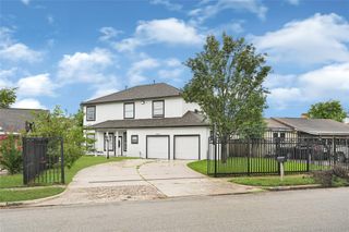 10535 Emnora Lane, Houston, TX 77043