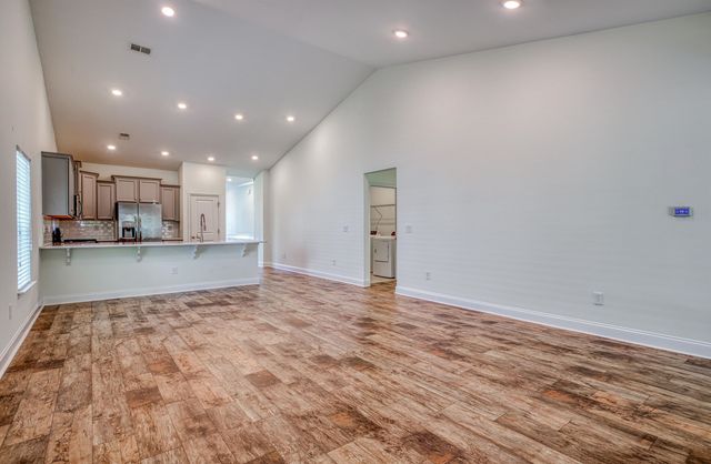 2632 Goldfinch Dr., Myrtle Beach, SC 29577