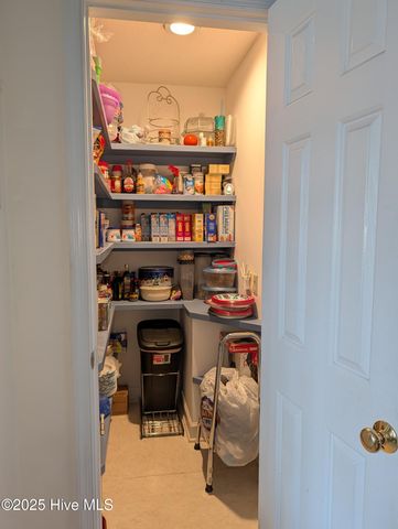 247 Longleaf Drive, West End, NC 27376