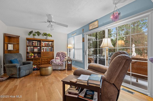 247 Longleaf Drive, West End, NC 27376