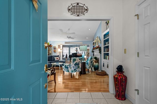 247 Longleaf Drive, West End, NC 27376