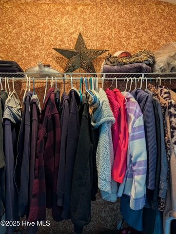 247 Longleaf Drive, West End, NC 27376