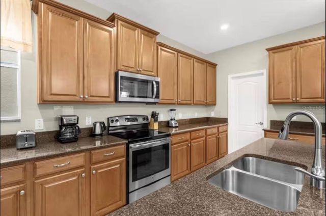 2989 BANANA PALM DRIVE, Kissimmee, FL 34747