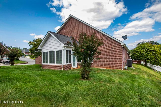 4516 Brittany Hills Way, Knoxville, TN 37938