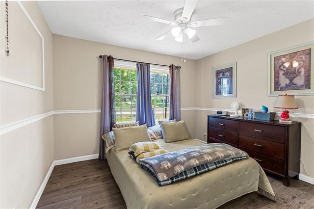 999 Chestnut Oak Court, Lawrenceville, GA 30046