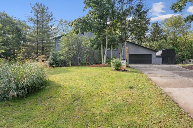 1819 Bell Tower Circle, Batavia Twp, OH 45103