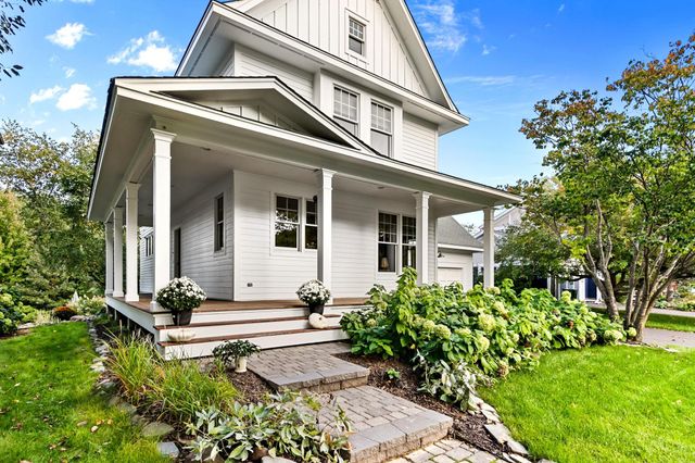 209 Rutherford Road, Stillwater, MN 55082
