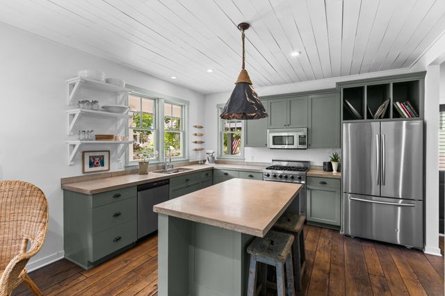209 Rutherford Road, Stillwater, MN 55082