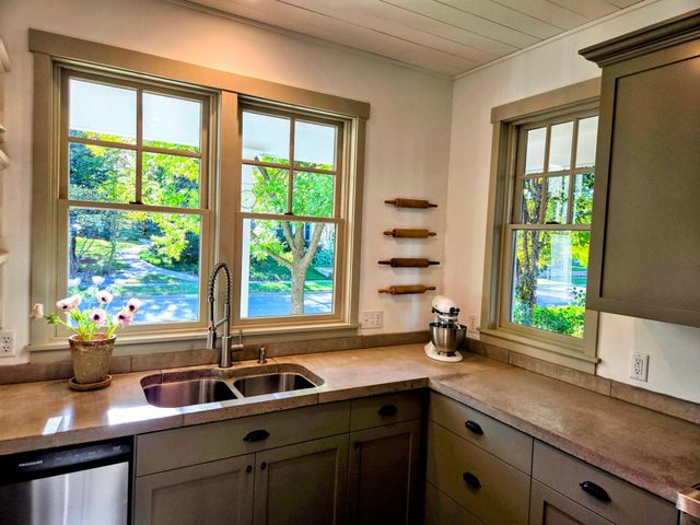 209 Rutherford Road, Stillwater, MN 55082