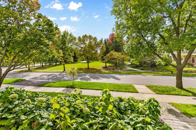 209 Rutherford Road, Stillwater, MN 55082