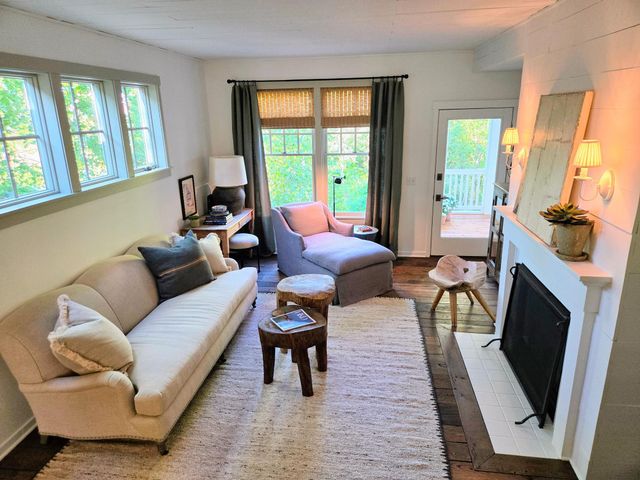 209 Rutherford Road, Stillwater, MN 55082