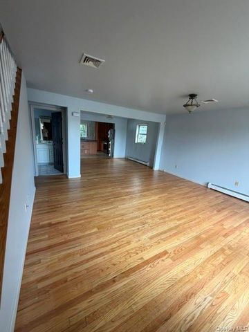 366 Washington Street, Newburgh, NY 12550
