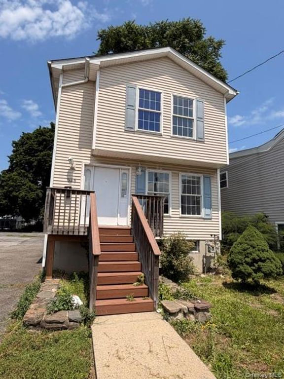 366 Washington Street, Newburgh, NY 12550 — exterior
