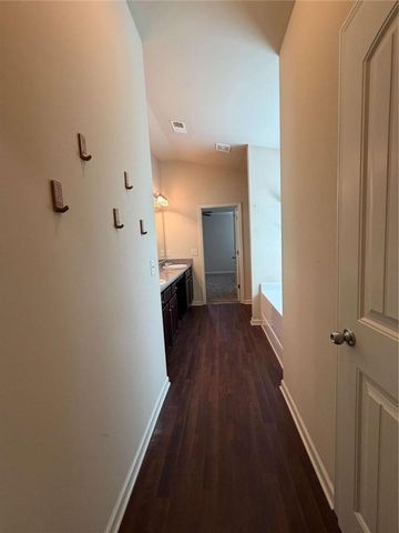 881 Franklin Mill Trace, Loganville, GA 30052