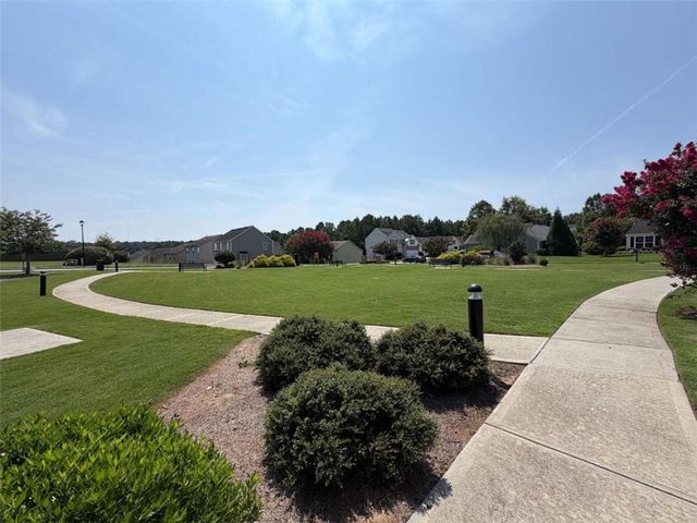 881 Franklin Mill Trace, Loganville, GA 30052