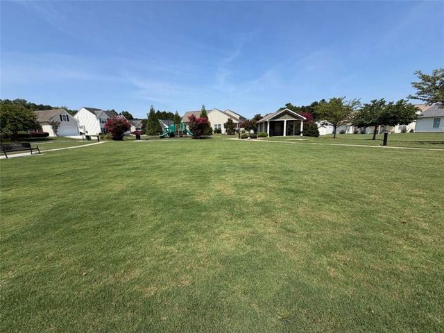 881 Franklin Mill Trace, Loganville, GA 30052