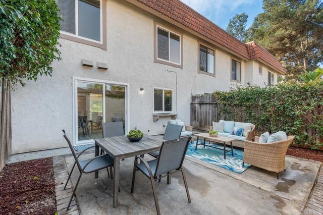 2705 Via Cardel, Carlsbad, CA 92010