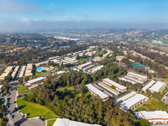 2705 Via Cardel, Carlsbad, CA 92010