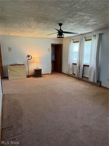 16520 State Route 45, Wellsville, OH 43968