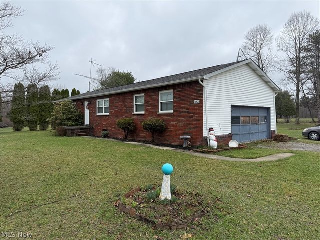 16520 State Route 45, Wellsville, OH 43968