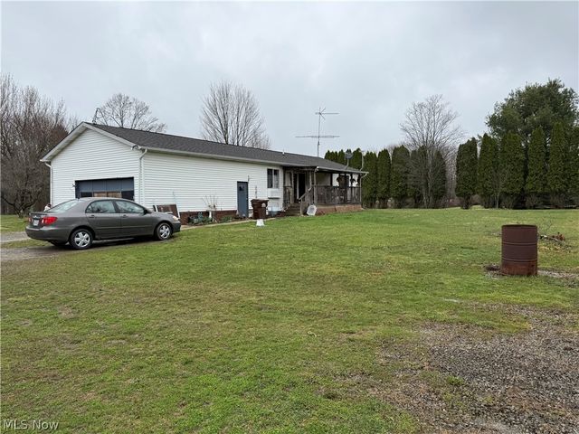 16520 State Route 45, Wellsville, OH 43968